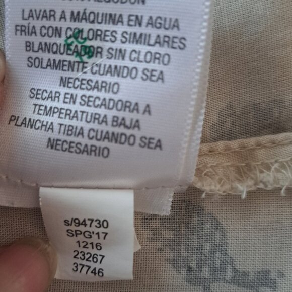 STYLE & CO Long Sleeve Button Down Cream With Black Bird Print Sz XL - Picture 12 of 12